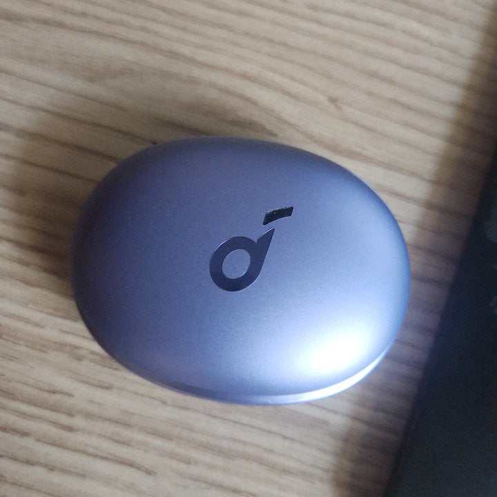 Soundcore by Anker Earbuds Charging Case Purple